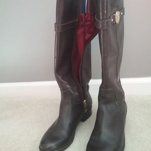 Calf high leather boots size 8